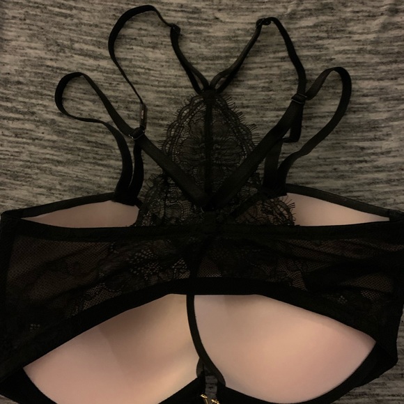 BRAND NEW VS BRAS 34DDD- front close - push up- lace racer back VERY SEXY - Picture 9 of 11